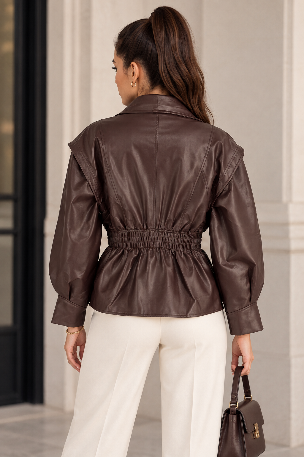 Chaqueta Valeria chocolate espalda - MIAyMIA
