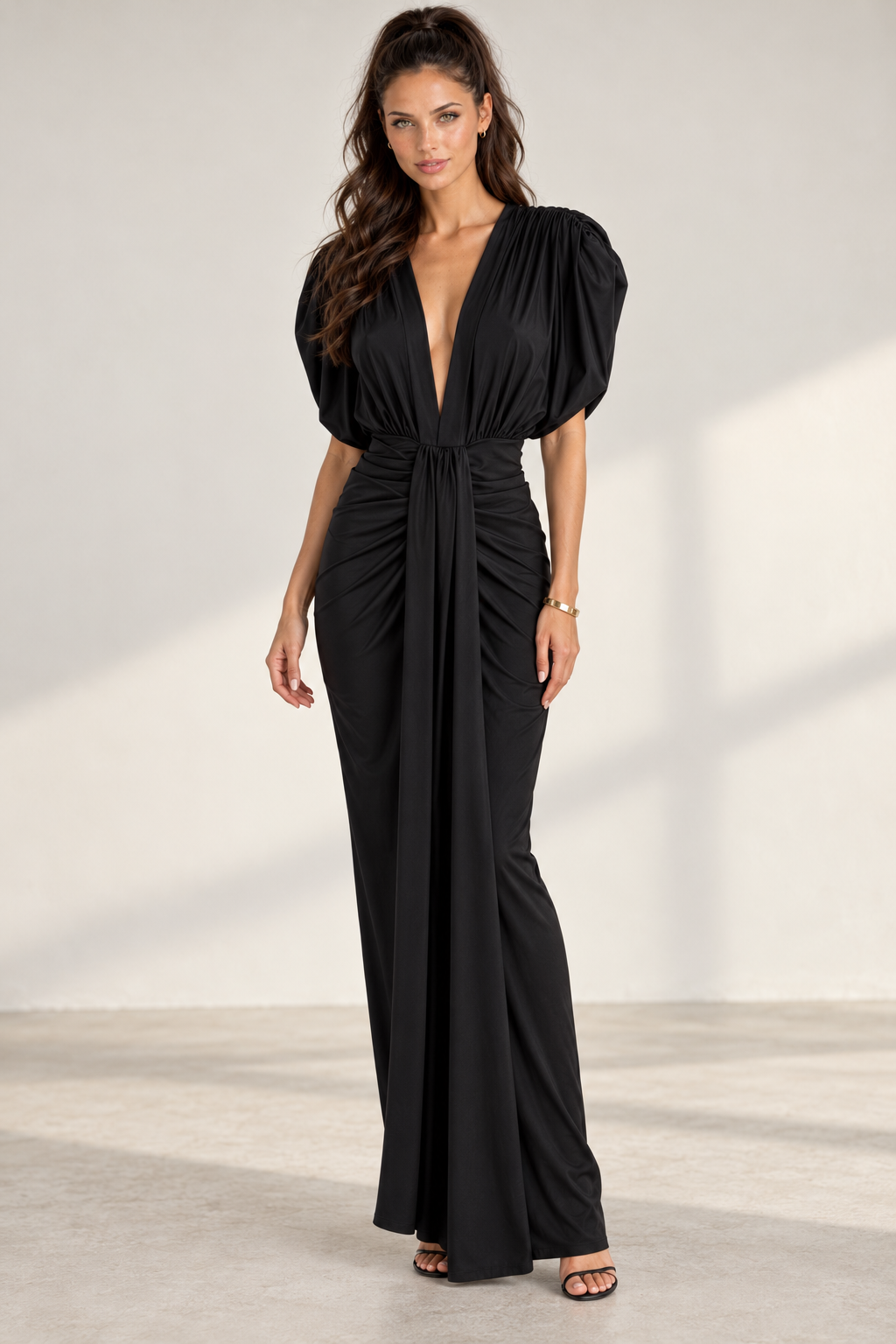 Vestido Ambra largo negro MIAyMIA vista frontal