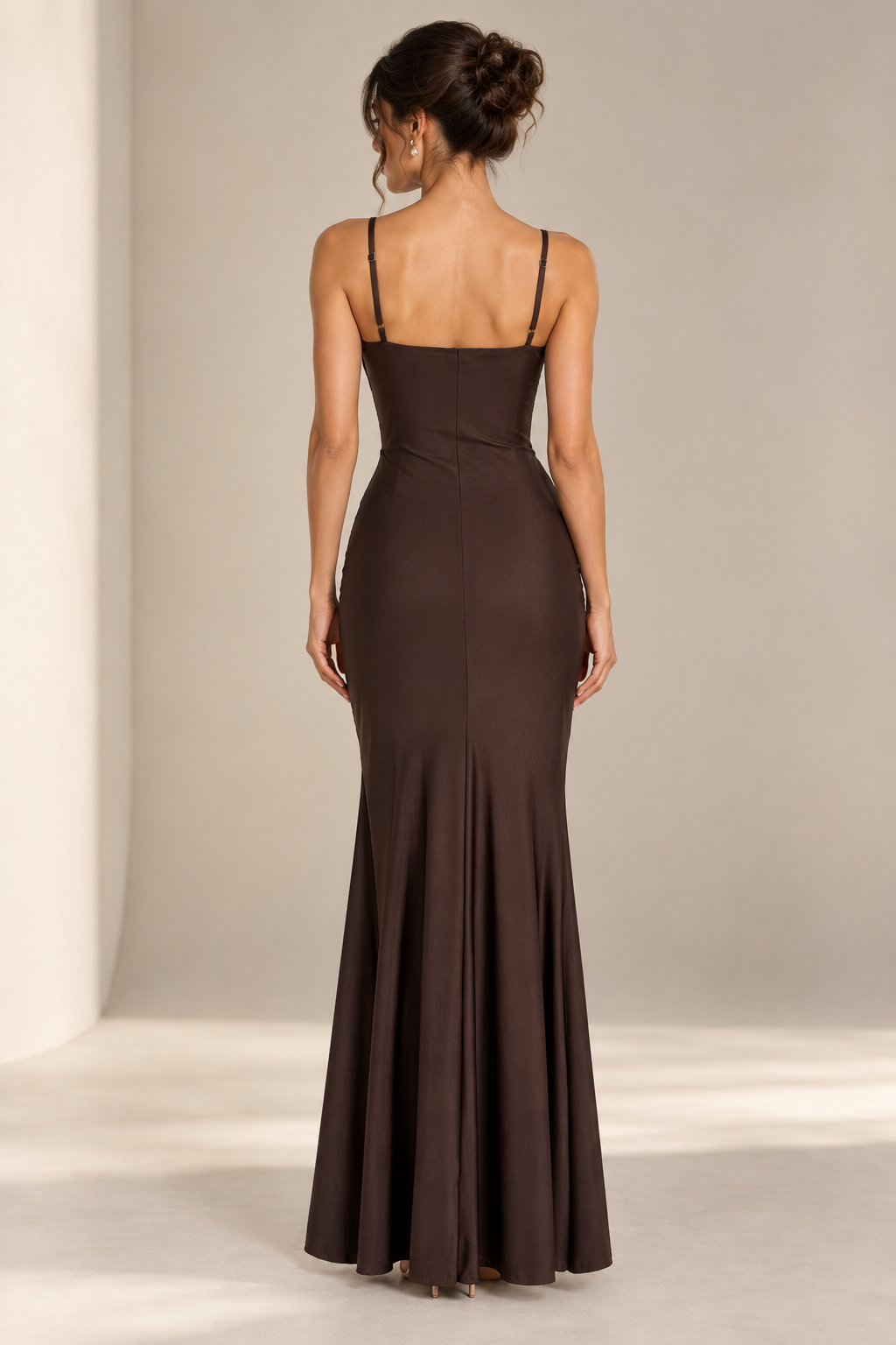 Vestido Elettra Chocolate vista de espalda
