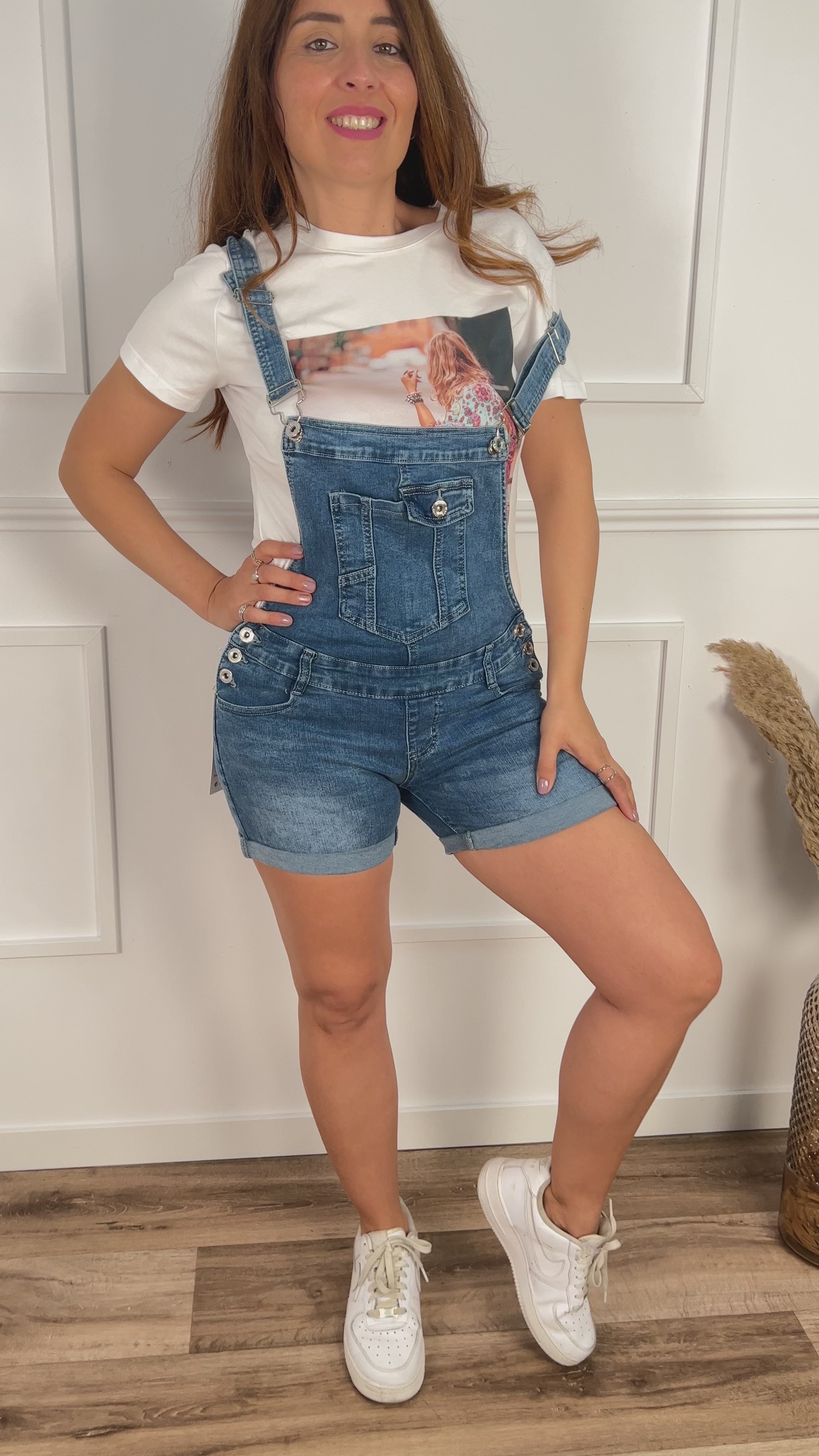 Mono Short Tania